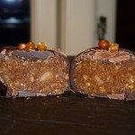 Overtrukne marcipankugler med chili og 2 slags kardemomme