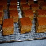 Honey cakes with chili  - klar til chokoladeovertræk