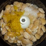 Butterbean-lemon cream and crayfish in garlic oil - bønner klar mosning