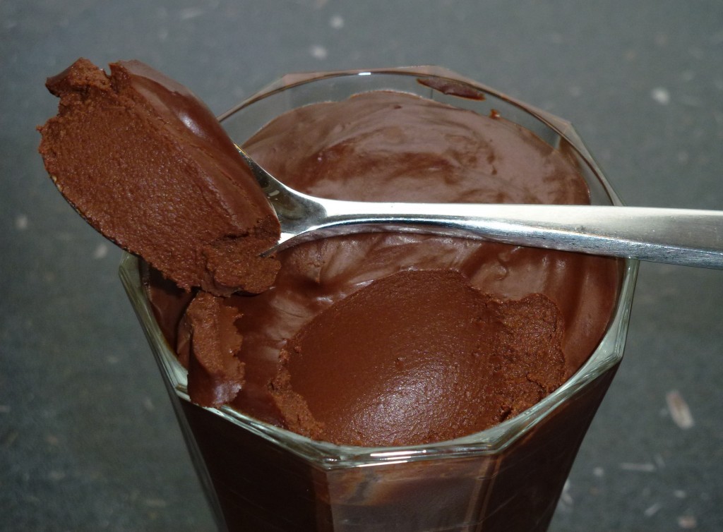 Chocolademousse with chili (will be translated upon request)