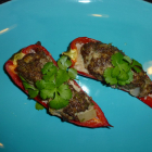 Sød chili/peber med koriander-, chili- og kødfyld